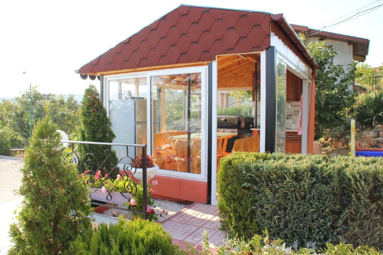 Villa Summer House Saints Constantine and Helena Exterior photo